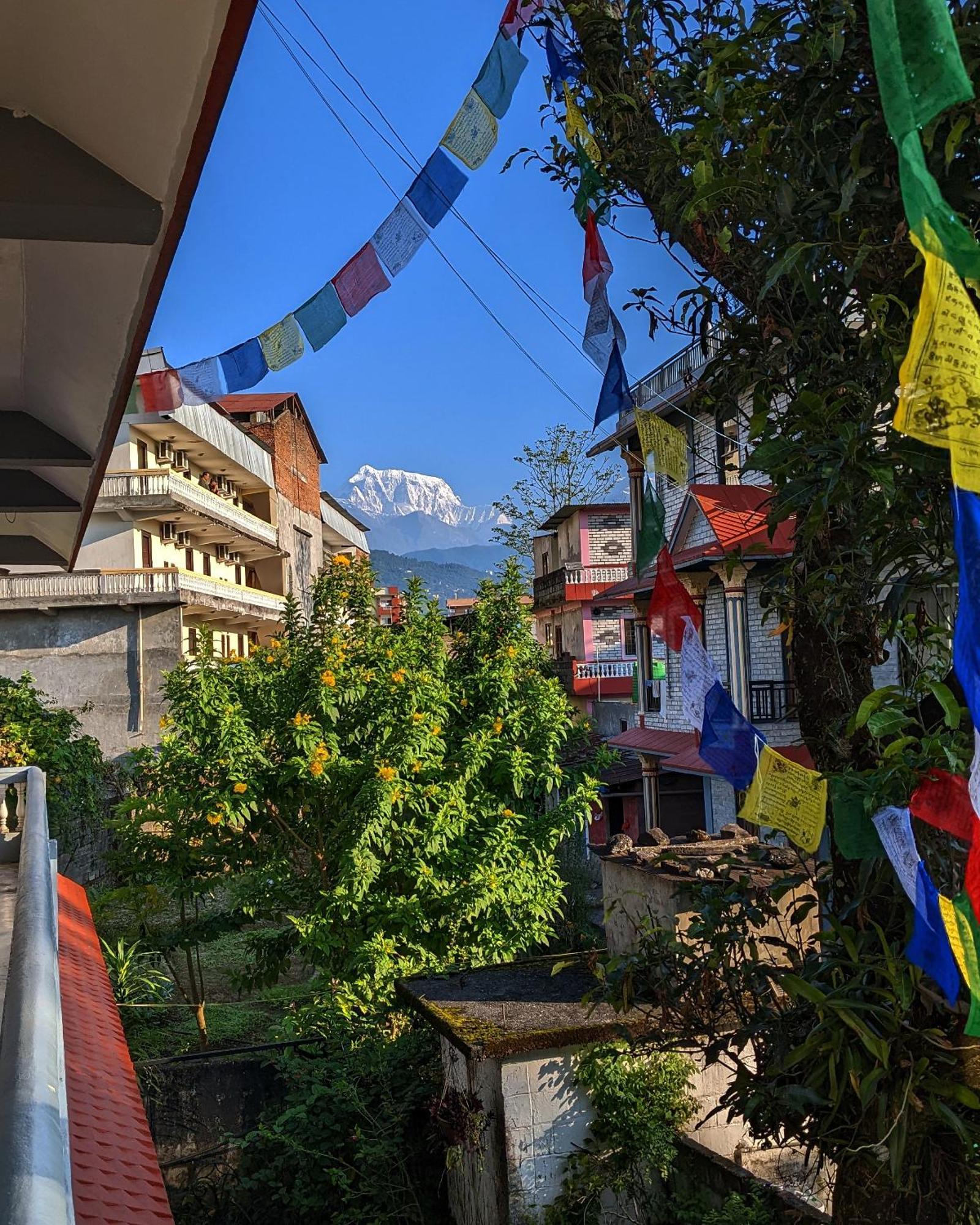 Hotel Mountain View - Lakeside Pokhara Exterior foto